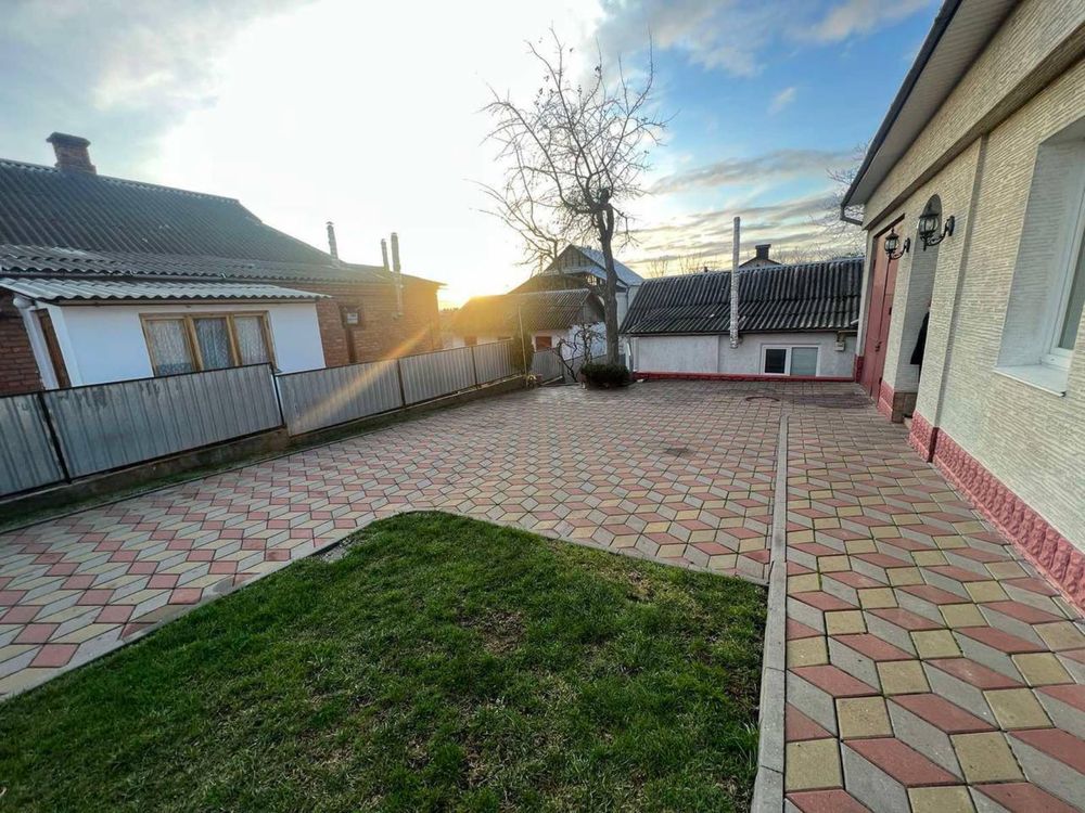 Оренда 2к будиночка на Дубово.Є все.На 1 подвірʼї з власниками.9000+кп