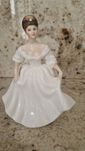 Figurka porcelanowa Royal Doulton  Angela