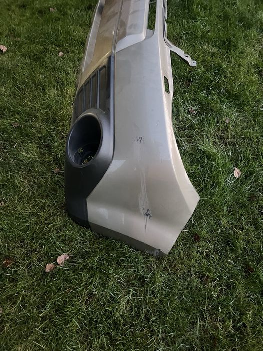 Бампер передний subaru forester