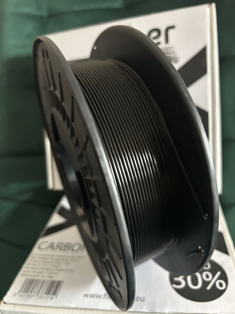 Filamento PLA com fibra de carbono