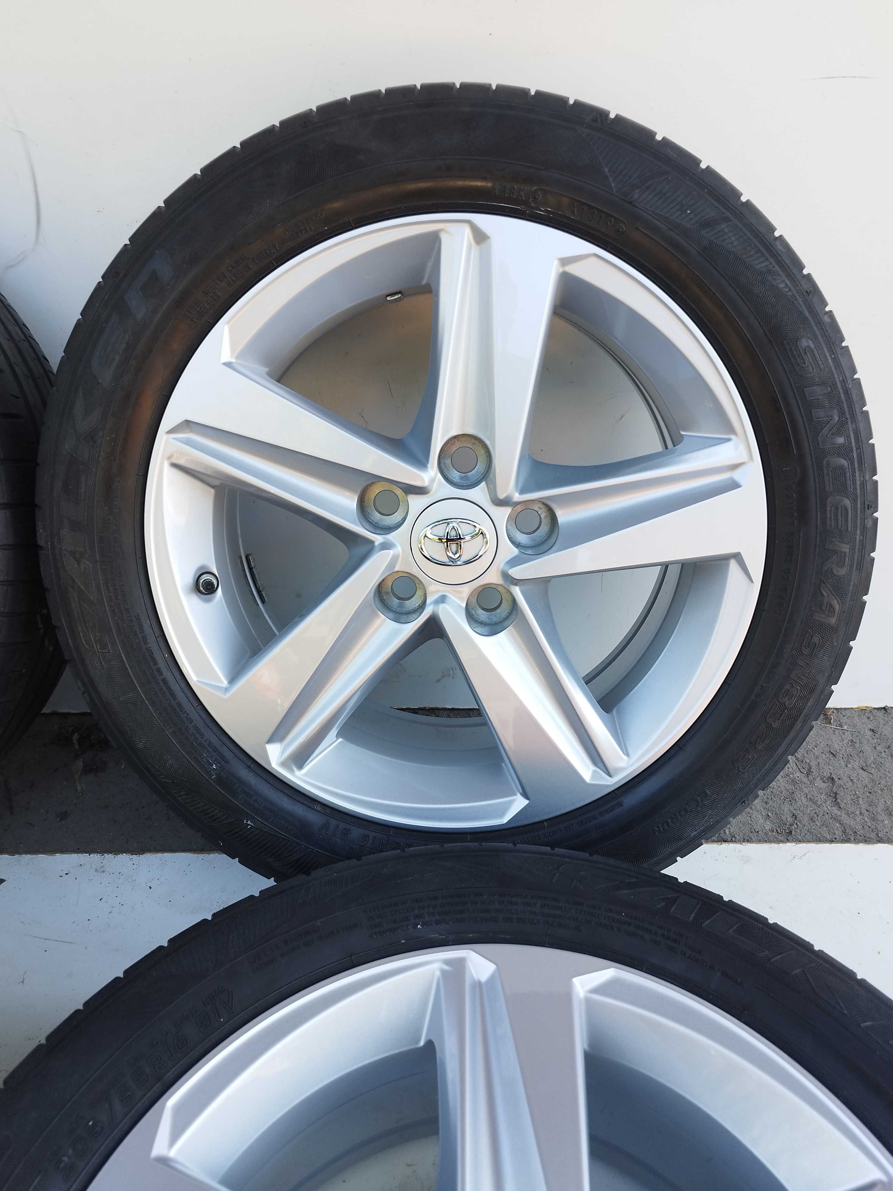 stan IDEALNY! koła Lato 205/55R16 czujniki 5x114,3 TOYOTA Corolla e21