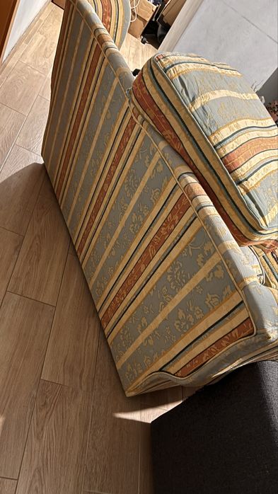 Vendo sofa estimado