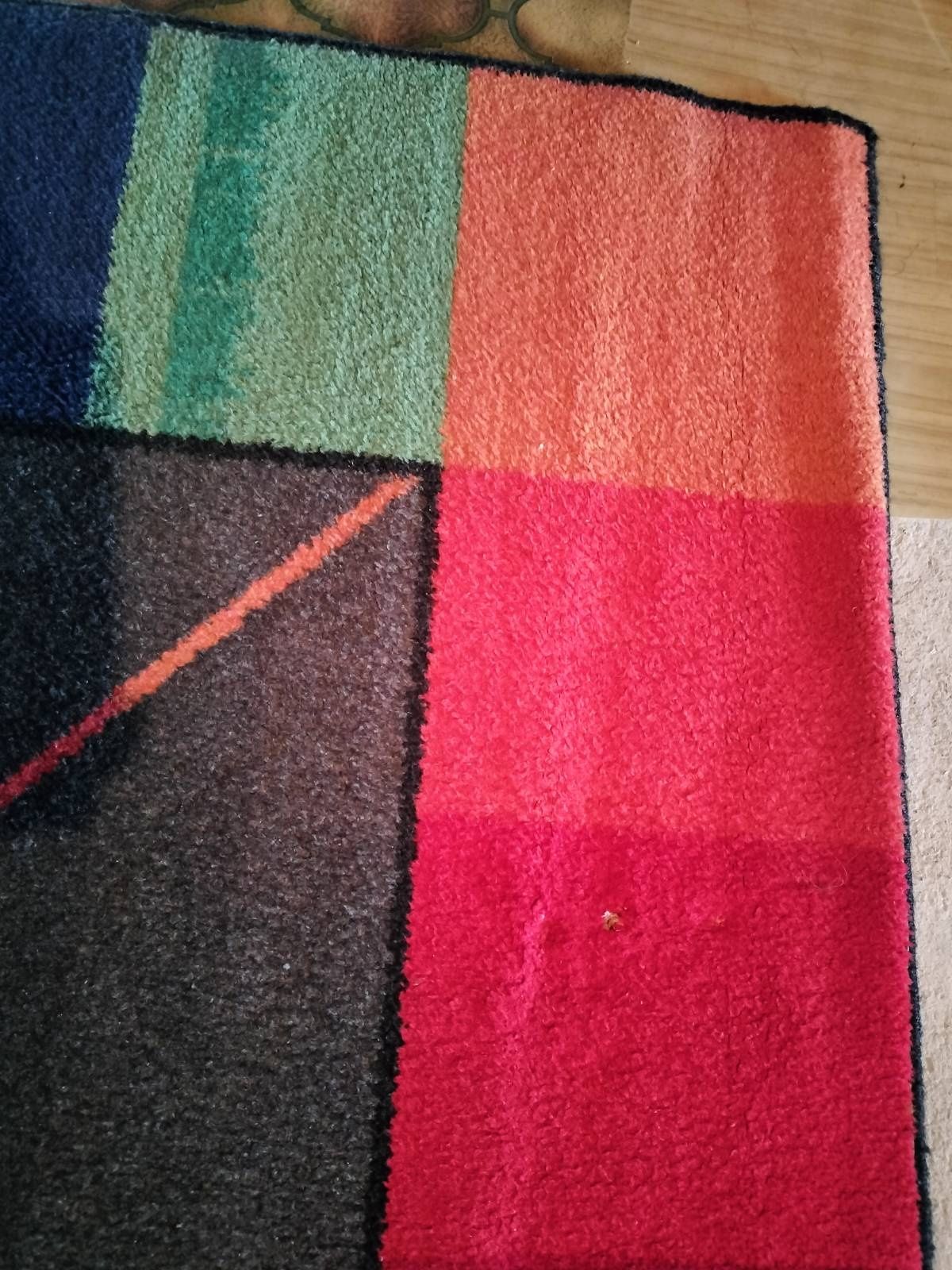 Dywan wełniany Kowary szary plus kolory do pokoju o wielkości 2 x 2 m