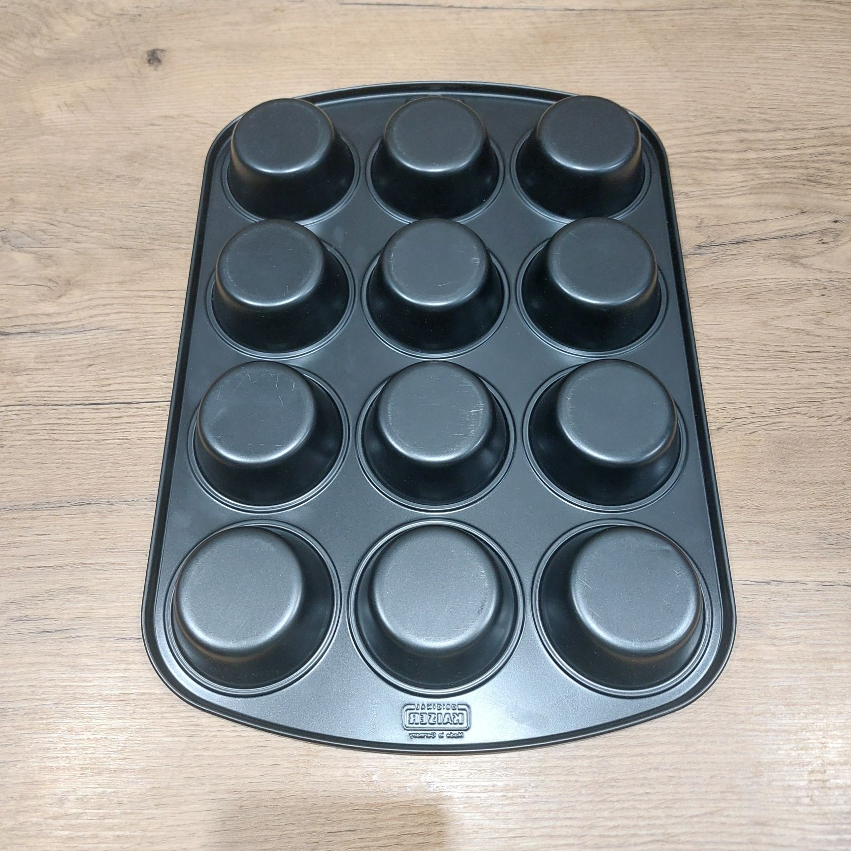 Kaiser forma na 12 muffinek muffinworld