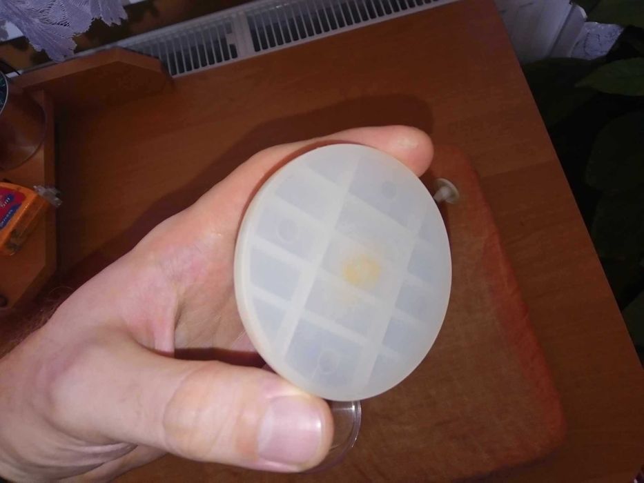 Szatkownica do cebuli czosnku krajacz siekacz ręczny PRL żółty