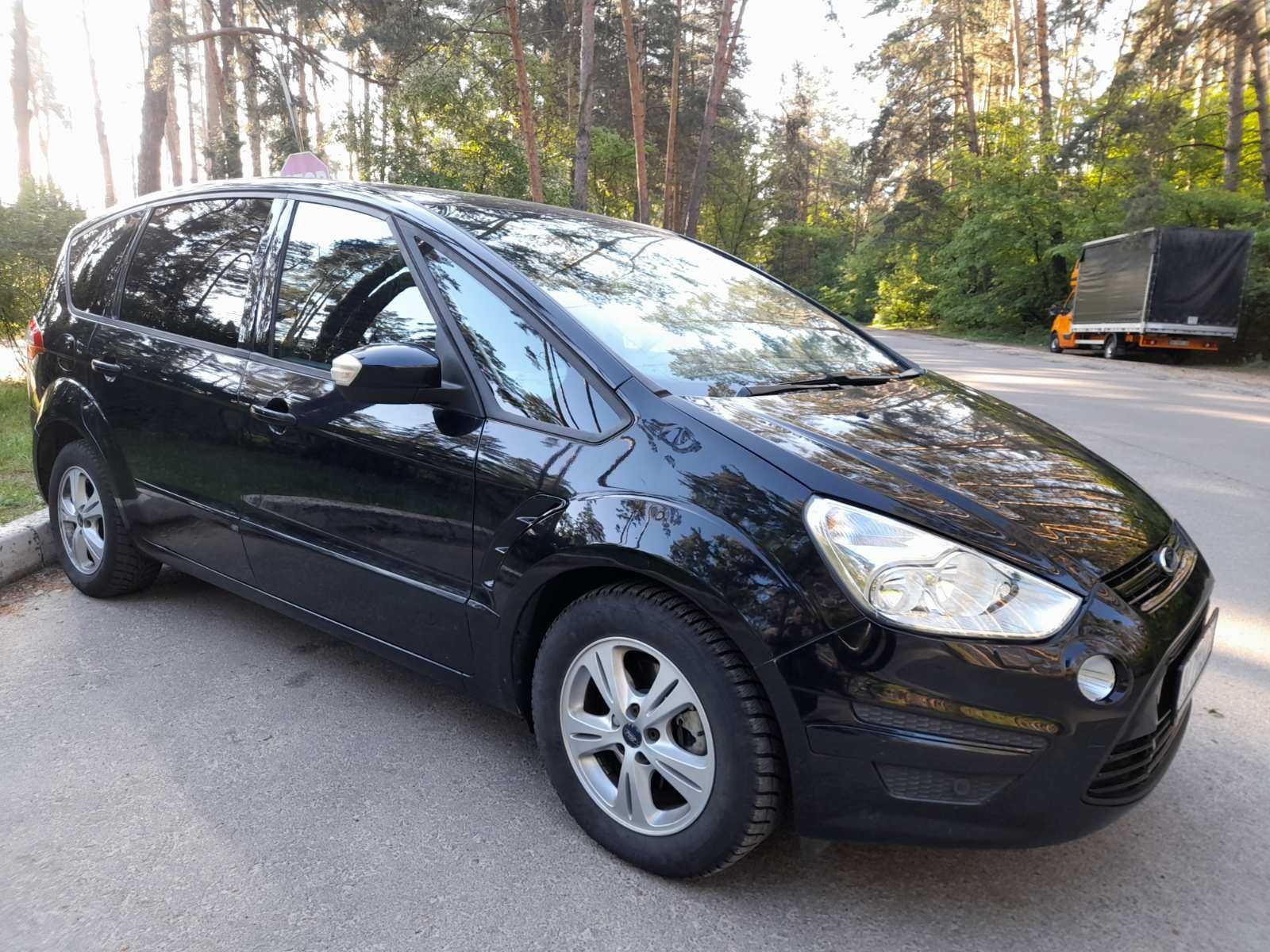 Ford S-MAX 2012. 7місць. 5л/100км. 900кг вантажу. Бездоганний стан.