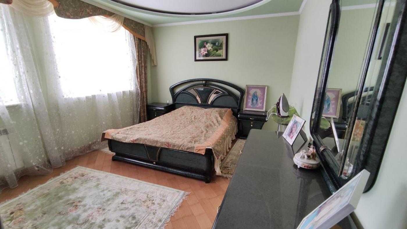 Продаж будинку, вулиця Брюховицька