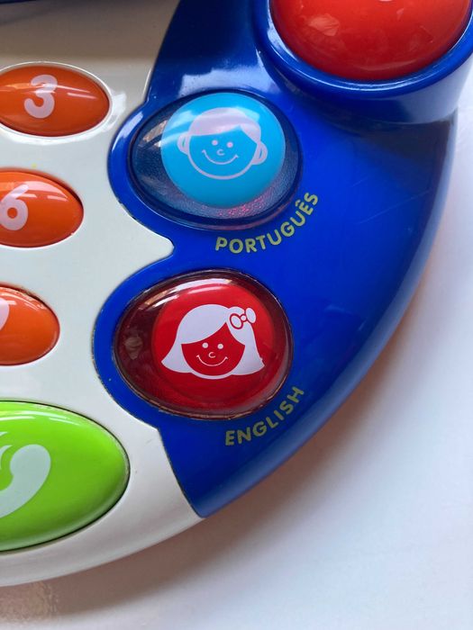 Telefone bilingue Chicco