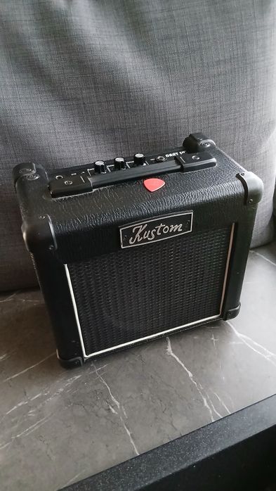 Wzmacniacz gitarowy