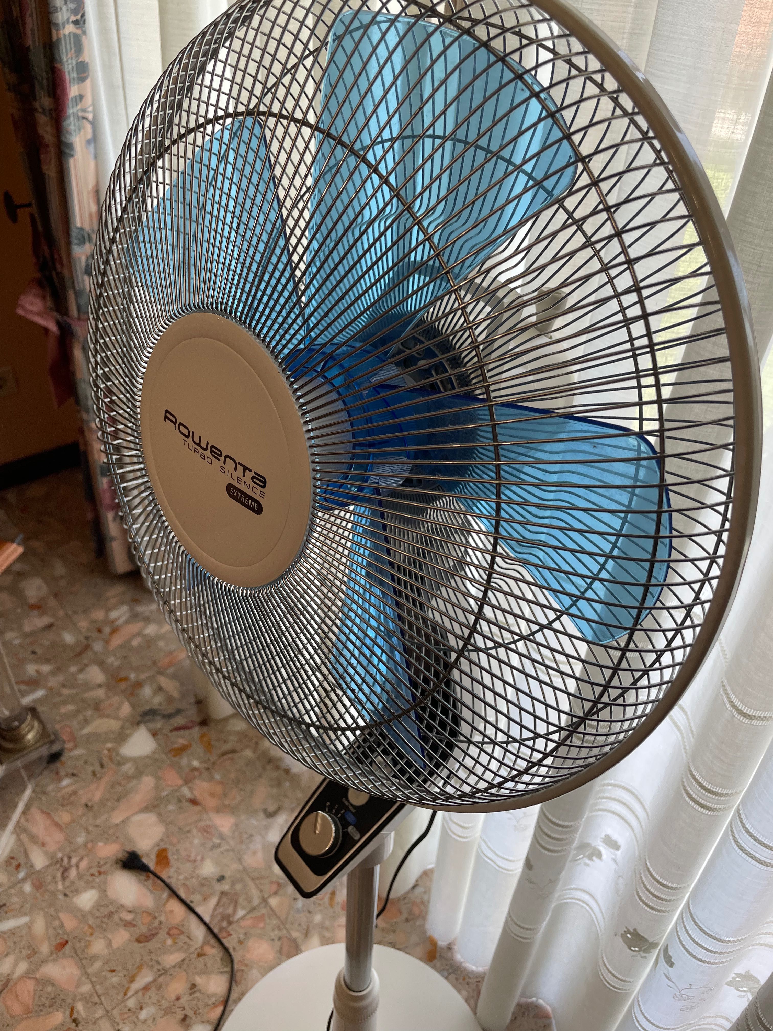 Ventoinha de Pé Rowenta Turbo Silence Extreme VU5640