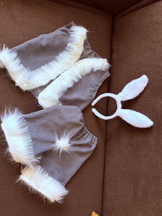 Костюм зайчика 2-5 років