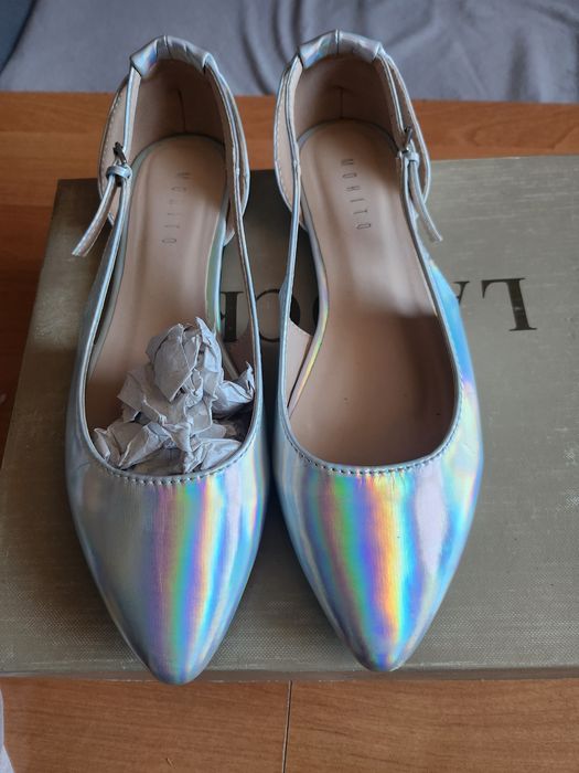 Baleriny holograficzne
