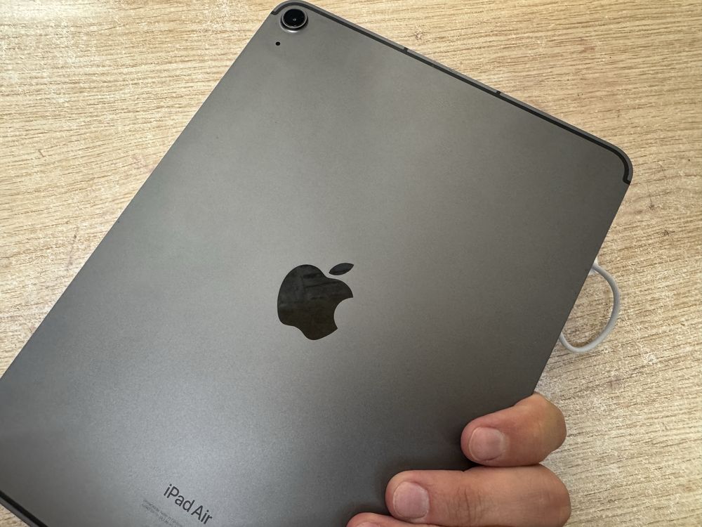 Apple ipad air 2022 LTE 256gb