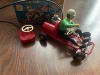 Stara zabawka HUKI gokart sterowany CZZ DDR PRL pudełko