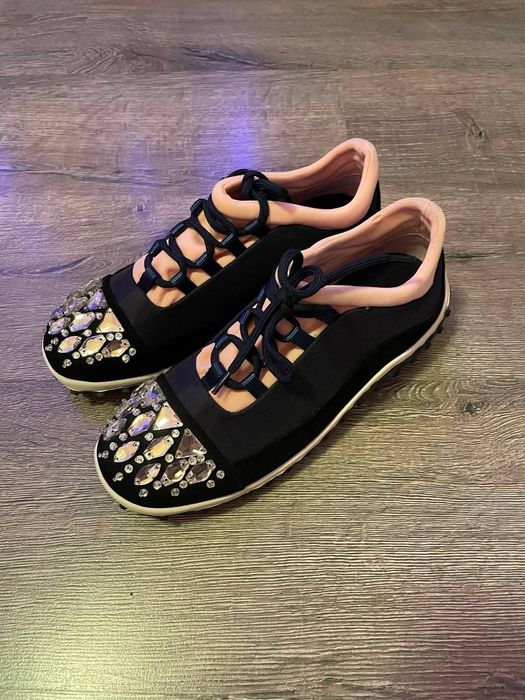 Оригинальные женские кроссовки miu miu