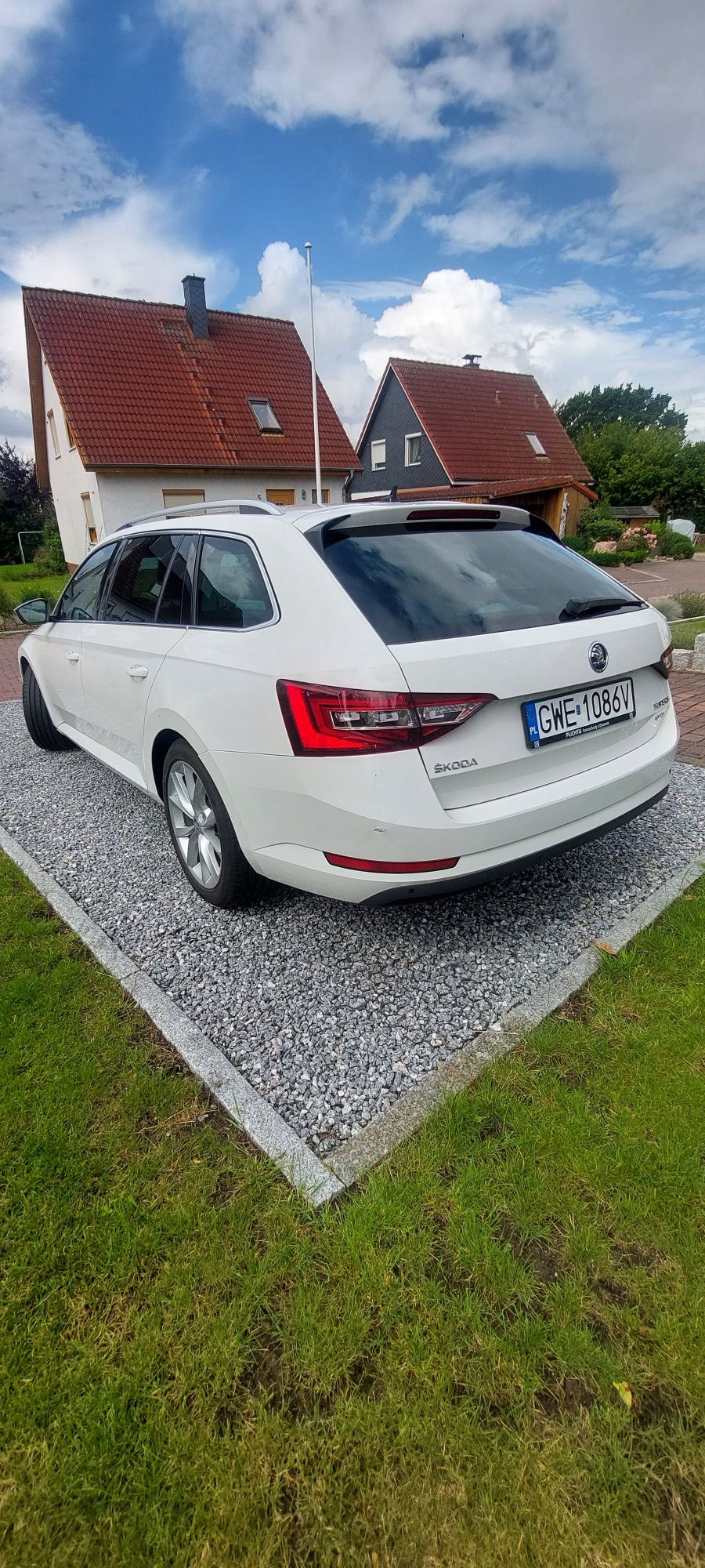 Skoda superb 2.0 190 Chowany Hak