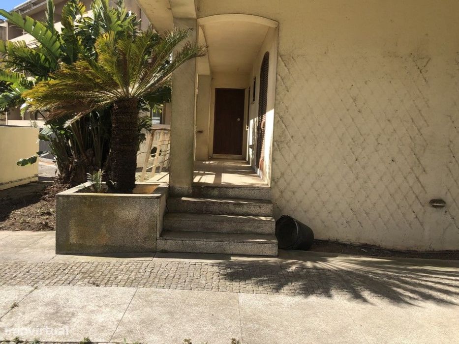 Moradia T5 - Miramar /200 mt da praia