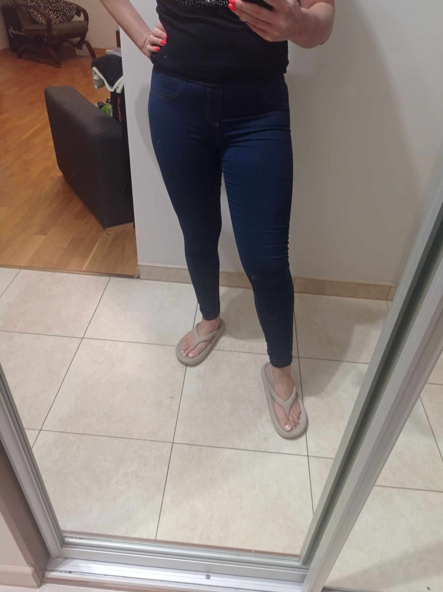 Granatowe joggery spodnie jeansy esmara dopasowane 38 M