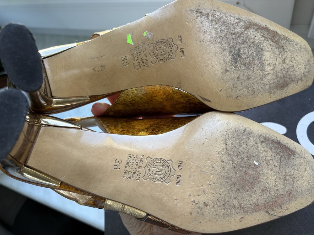 Eleganckie buty wloskie r. 38 skóra lakierowana