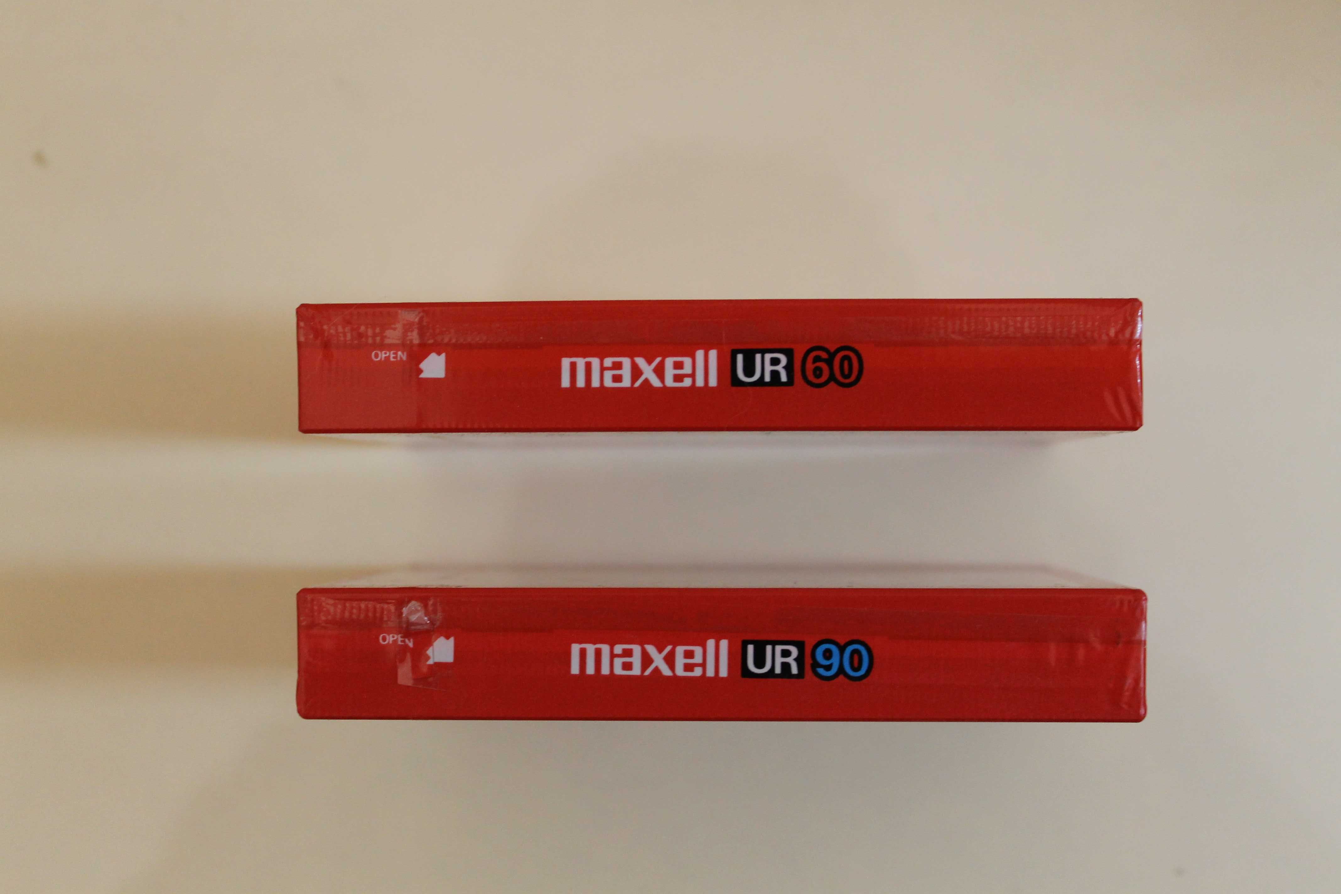 Аудиокассеты Maxcell 60,90 красные, в упаковке