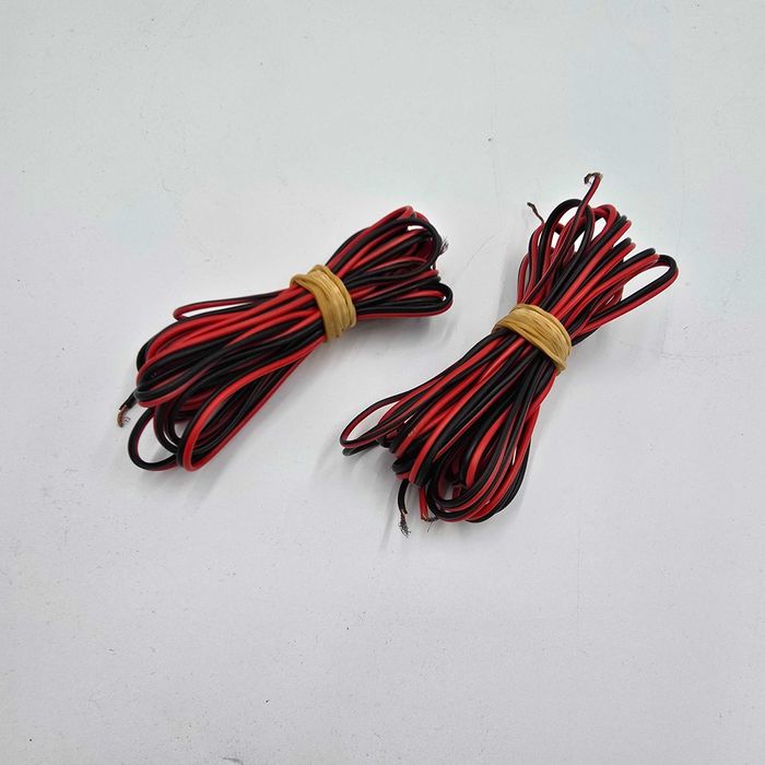 Kolumny Estradowe Trójdrożne DIBEISI Q8001 2szt. 300W 8Ohm