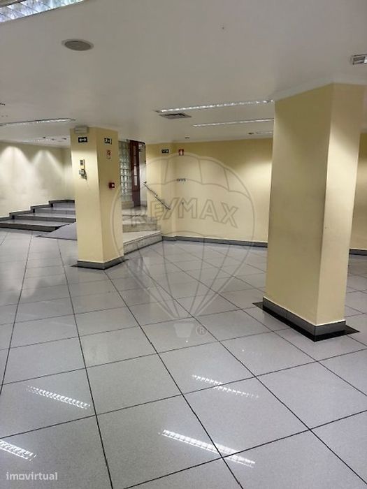 Loja  para arrendamento