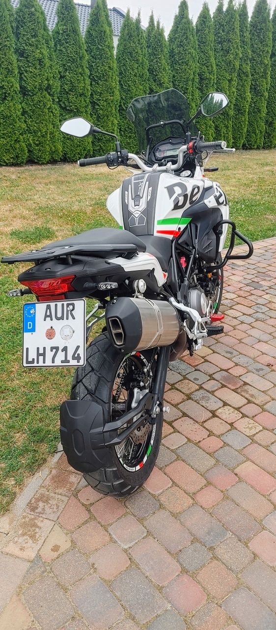 Benelli trk 502x niski przebieg