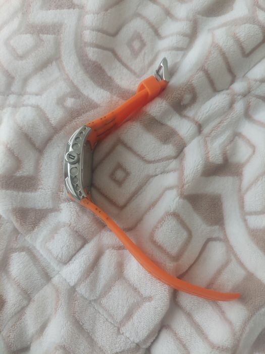 Relogio Police cor de laranja