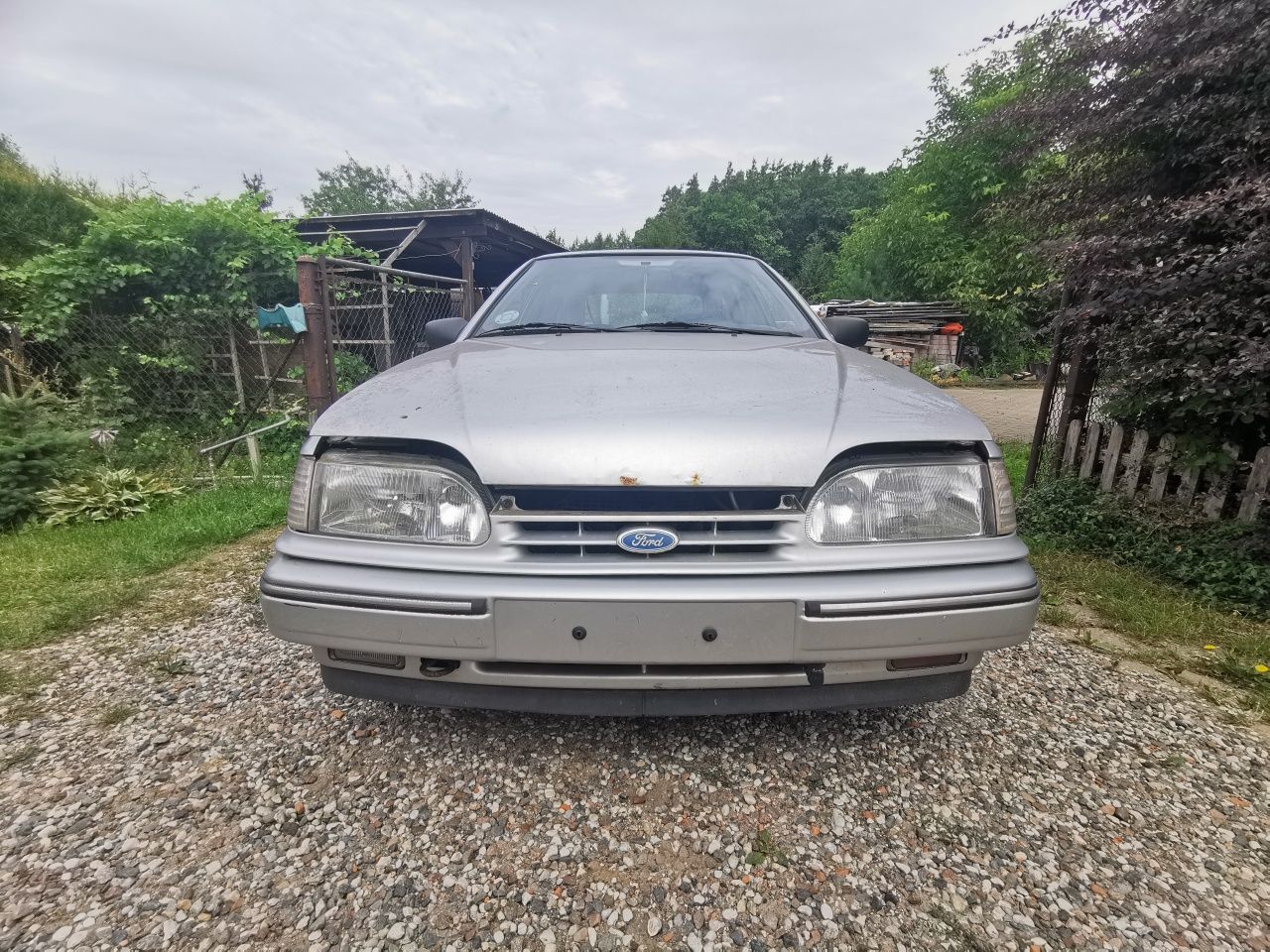 Ford Scorpio 2.9 V6 Ghia