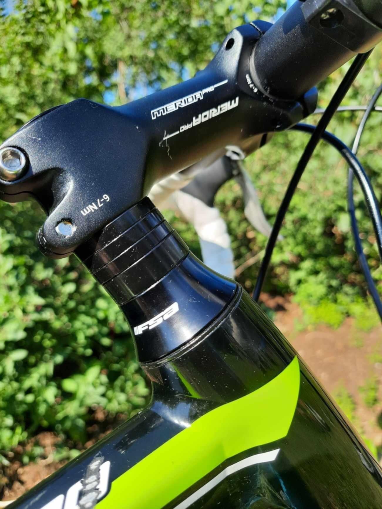 Kolarzówka MERIDA RACE 900, sora, rama SM18", koła 28", widelec carbon