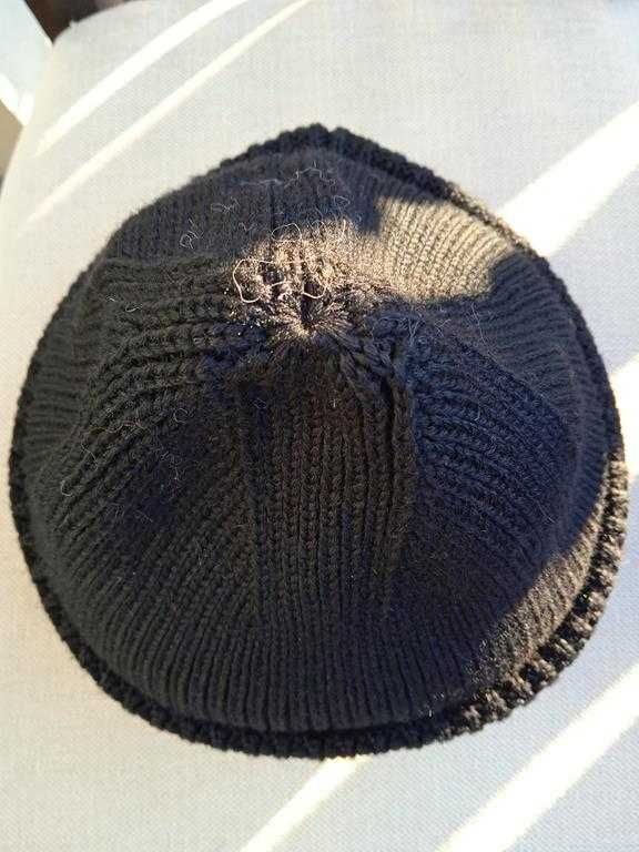 czapka z wełny Merino 100% czarna podwójne wywiniecie uniwersalna