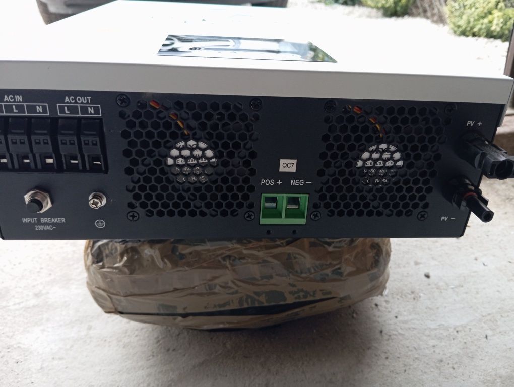Falownik, inwerter solarny off grid  Daxtromn 48v.6.2kw