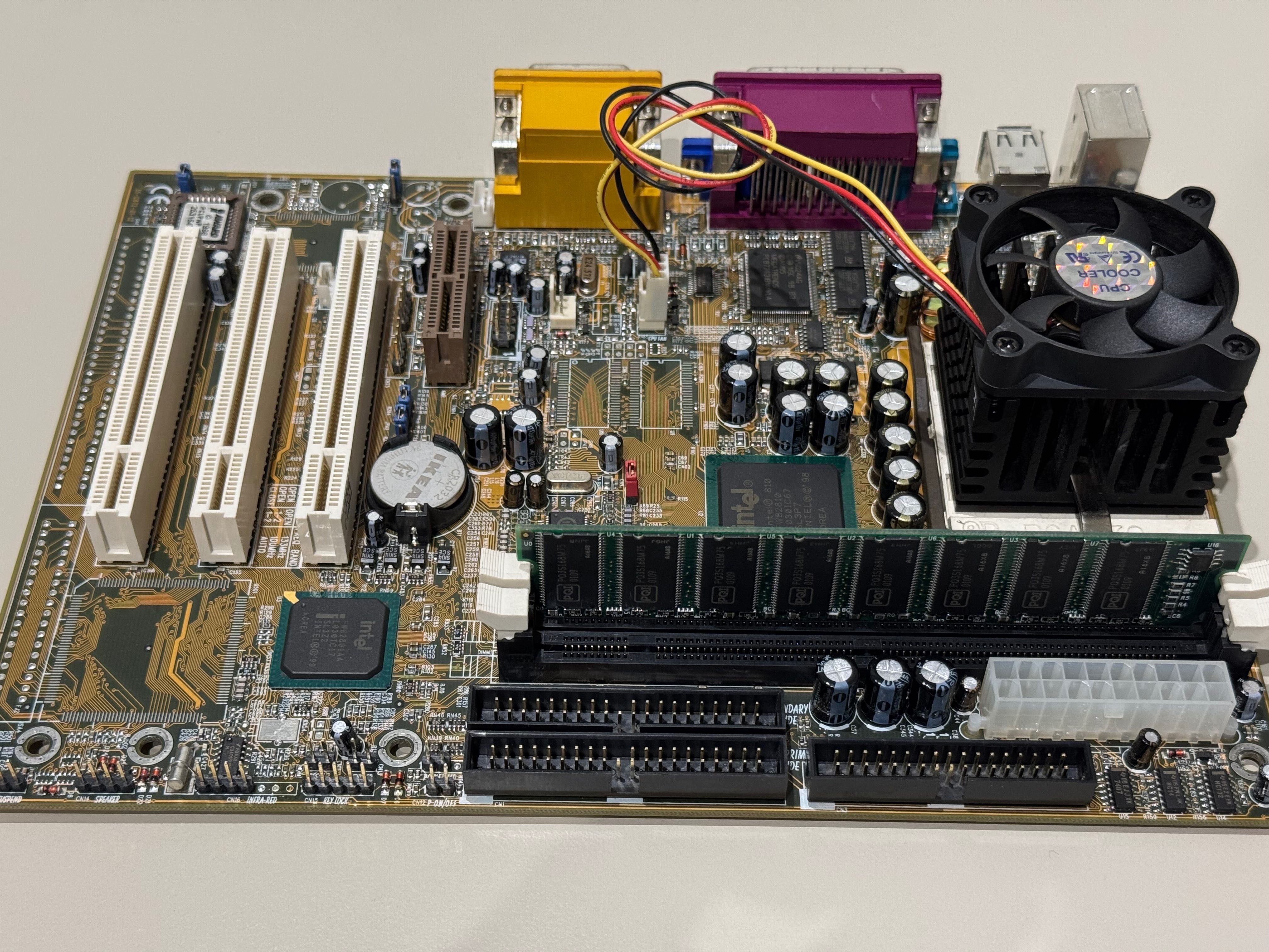 Retro płyta główna PCPartner BSMS3-C872 + Celeron 433 + 128MB SDR