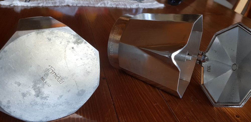 Guarda jóia trabalhado