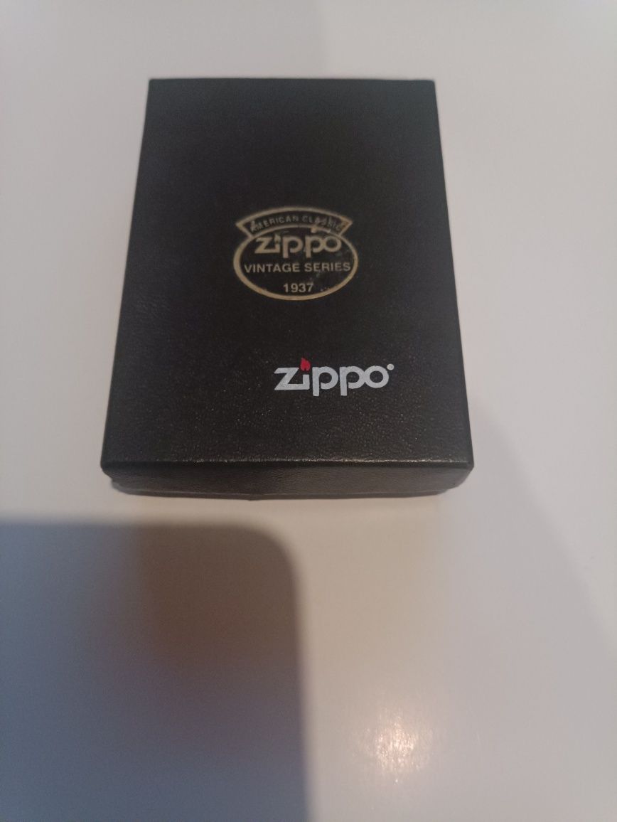 Запальничка Zippo 230 Vintage