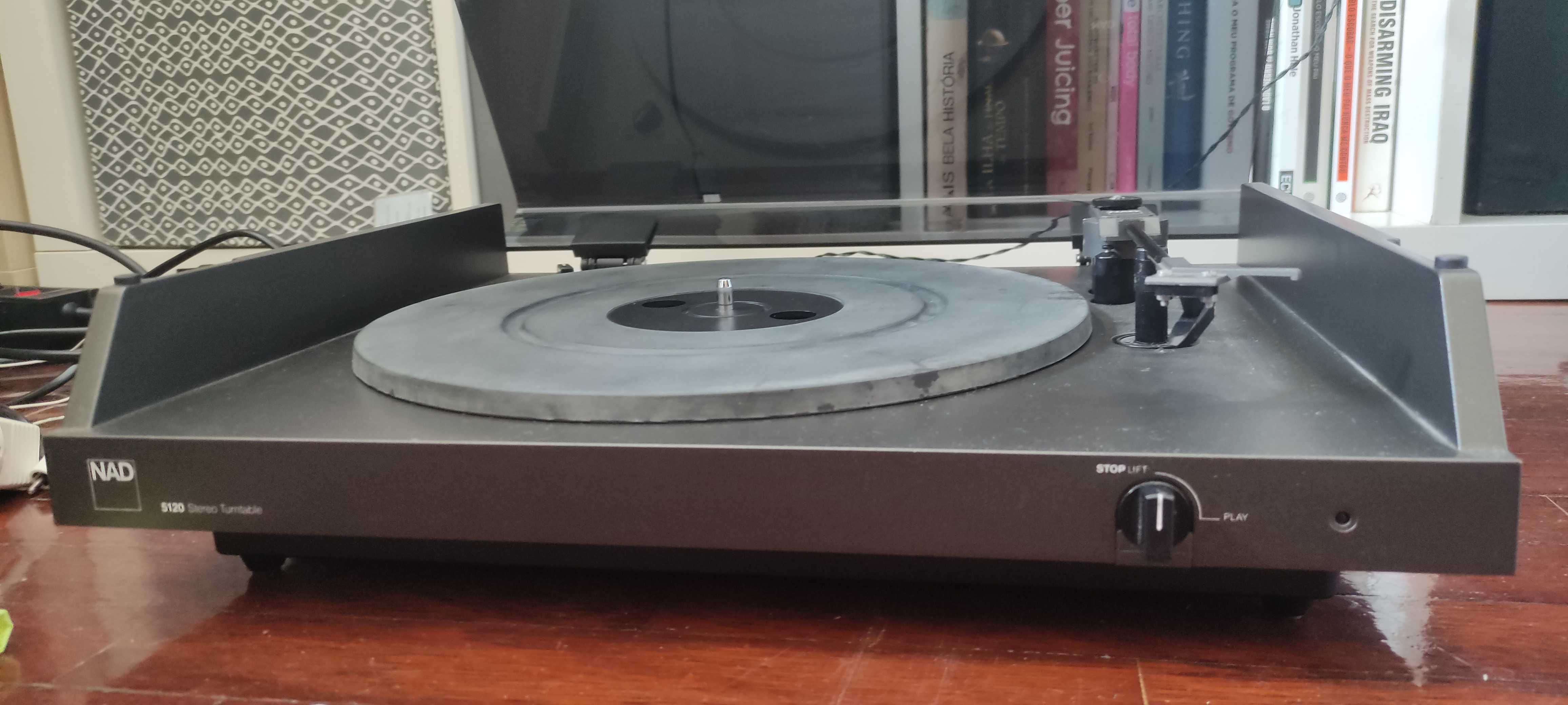 Gira-discos, turntable, NAD 5120 vinil