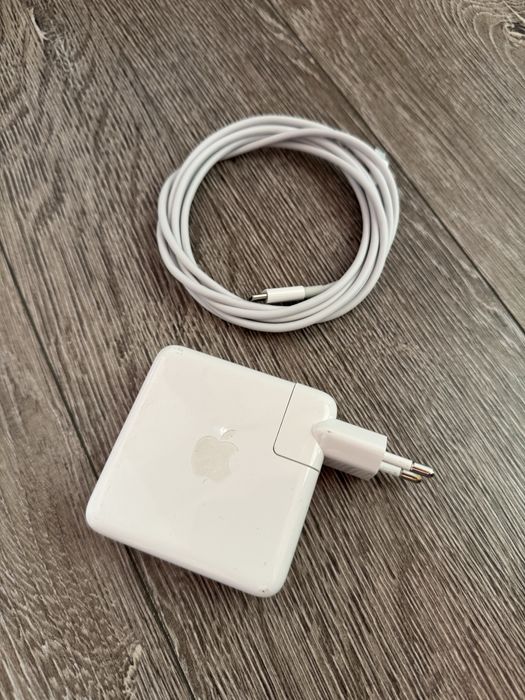зарядка для макбука macbook 61 W ват тайпси Type C оригинал