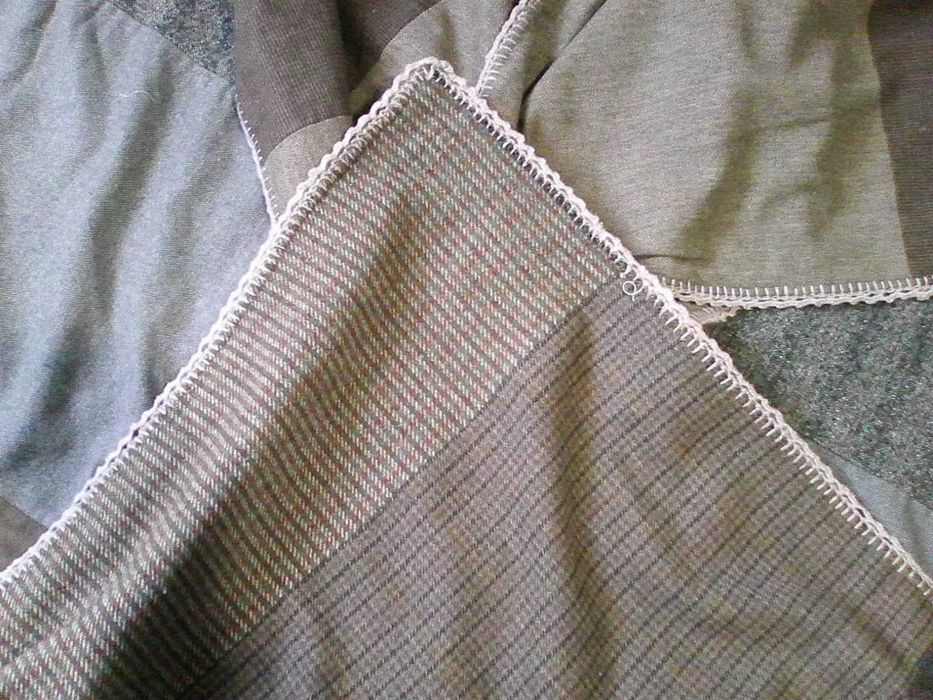 Manta antiga ás tiras