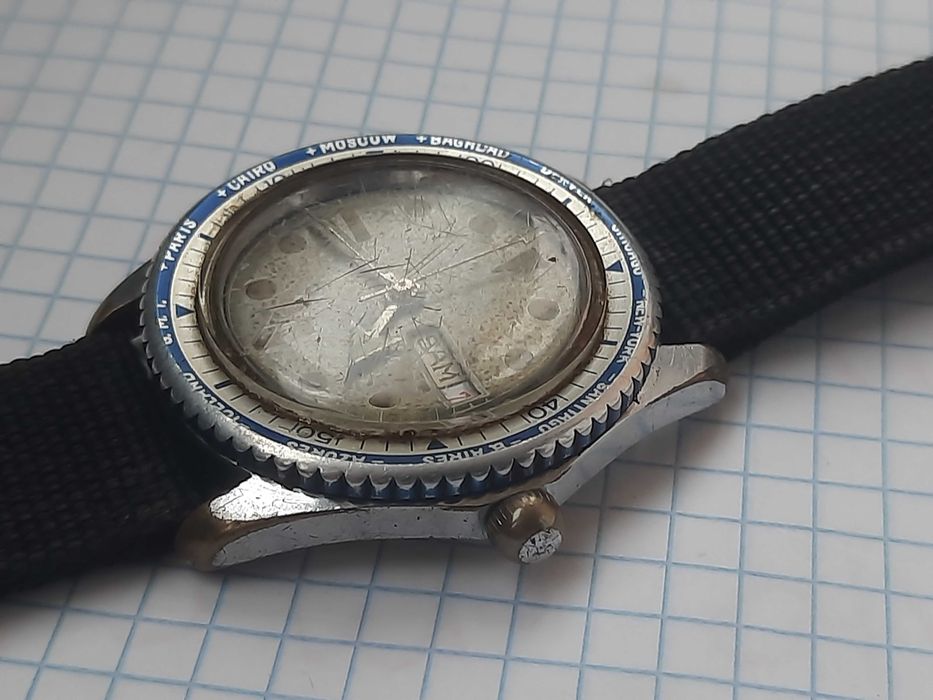 Годинник дайверський швейцарський чоловічий