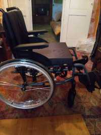 Каляска крісло інвалідів людей похилого віку