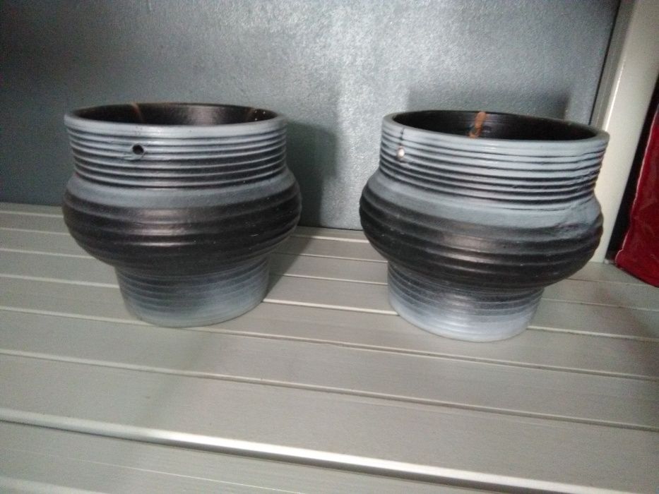 Vasos de pendurar em barro