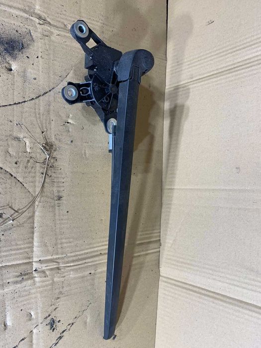 silniczek wycieraczki tył ramie a6 c6 kombi avant