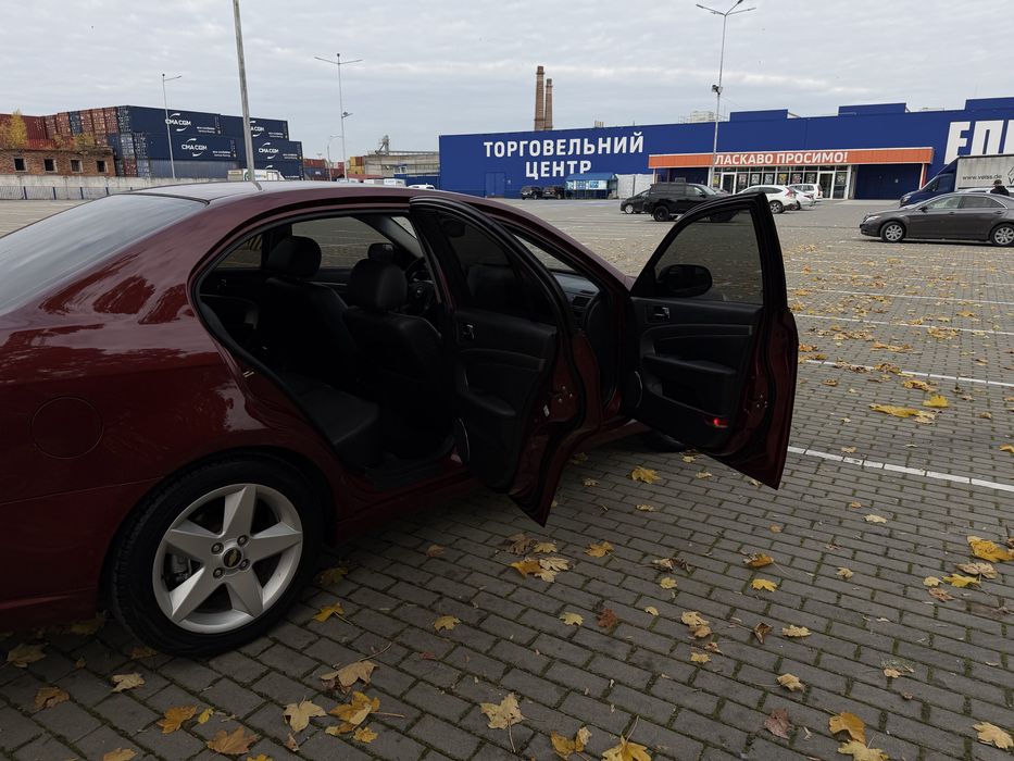 Шевроле Епіка 2.0газ бензин ідеал
