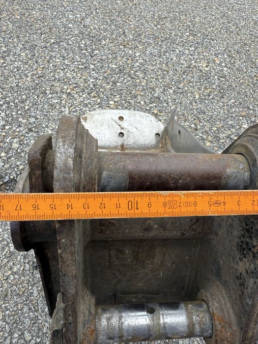 Łyżka łycha do minikoparki JCB CAT Takeuchi 28cm