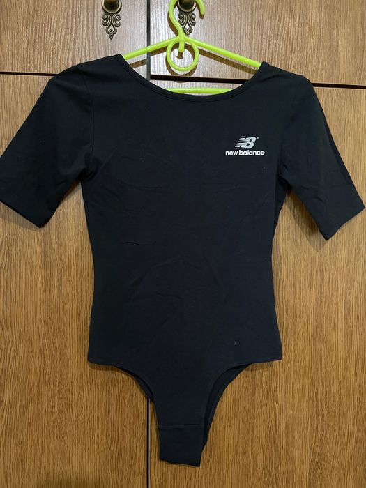 Боді new balance
