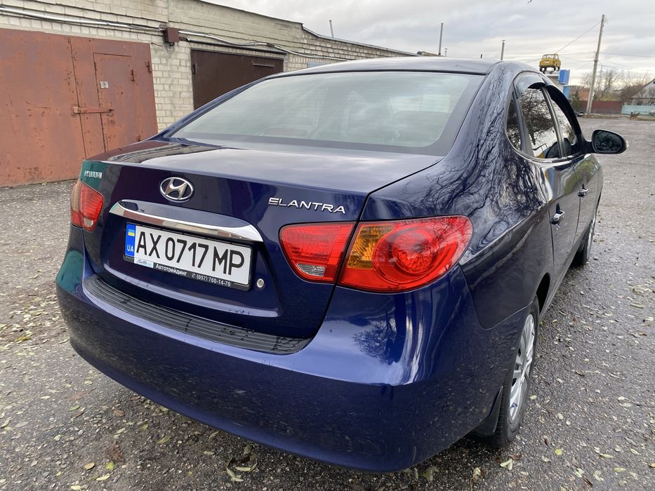 Hyundai Elantra 1.6 ГБО 2010г.