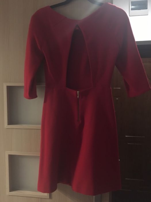 Sukienka Zara czerwona