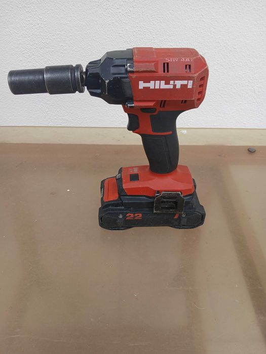 Maquina impacto Hilti
