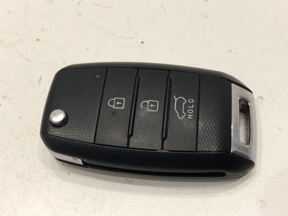 KLUCZYK PILOT - 214.00 PLN - KIA SPORTAGE III (SL) 2009 - 2022 1.6 GDI 99 kW [135 KM] benzyna 2011 -