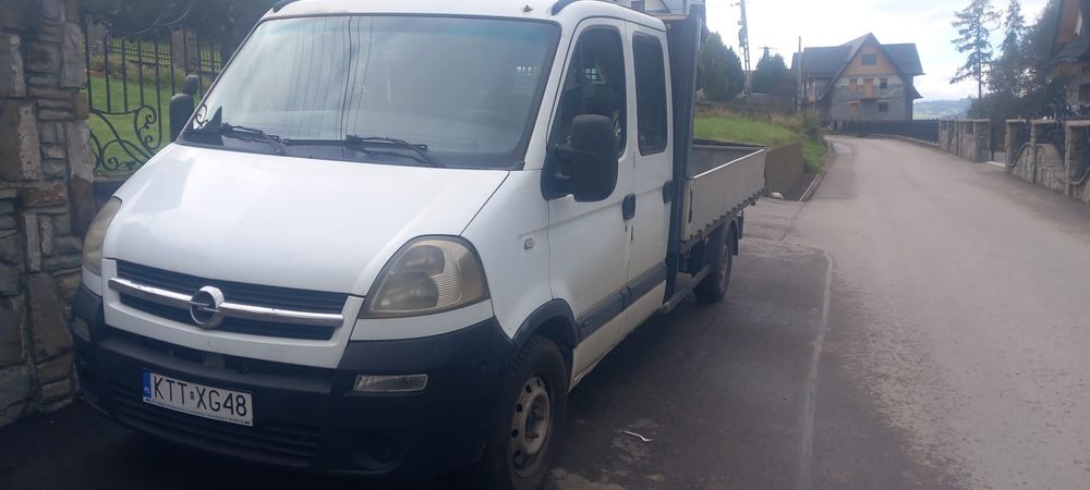 Opel Movano 2,5 doka 7 osobowy